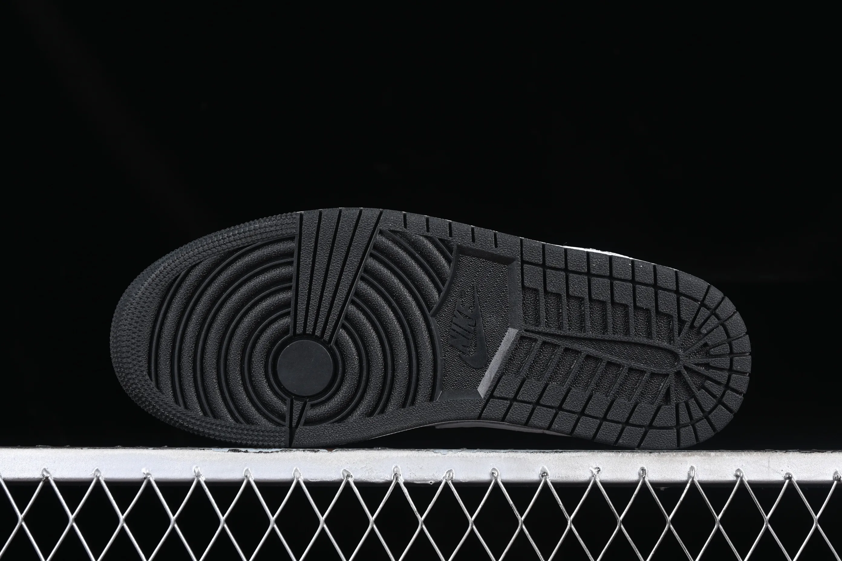 All categories Air Jordan Jordan series basketball shoes Air Jordan 1 Low Air Jordan 1 Low AJ1 Joe 1 white burst pattern low-top cultural casual sneakers 338145-162